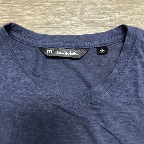 Travis Mathew Large T-Shirt Navy Blue Has Flaws Please Be Aware - Picture 3 of 4